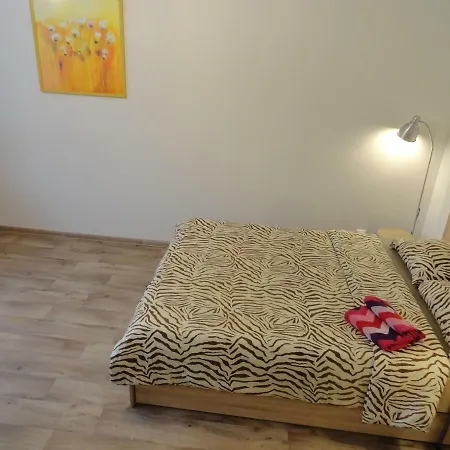 Arena Quiet Center Free Parking Apartment Riga