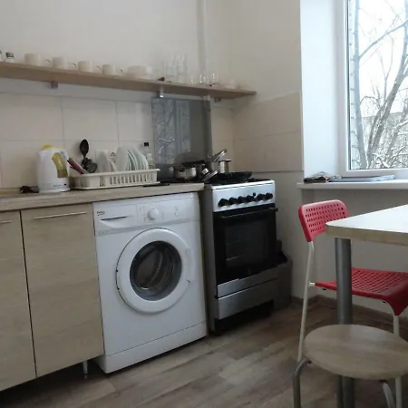 Arena Quiet Center Free Parking *