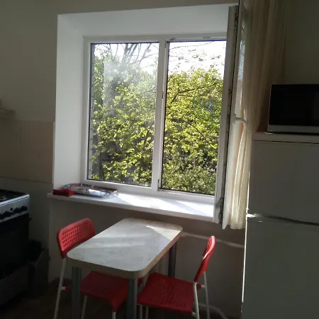 Arena Quiet Center Free Parking